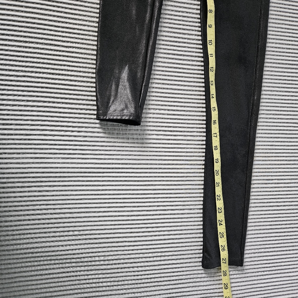 Spanx‎ Legging Womens M Black Faux Leather High-Waisted Compression Waistband - Picture 11 of 12